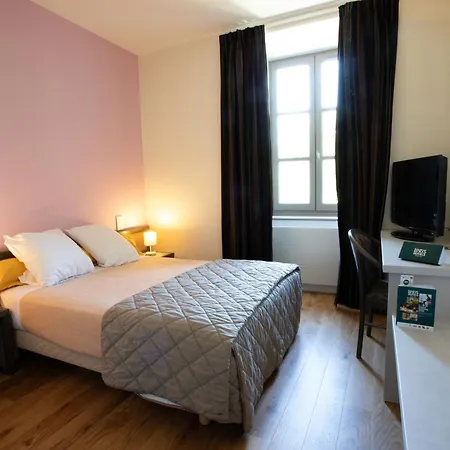 Logis - Des Lauriers - Et Restaurant Szálloda 2*