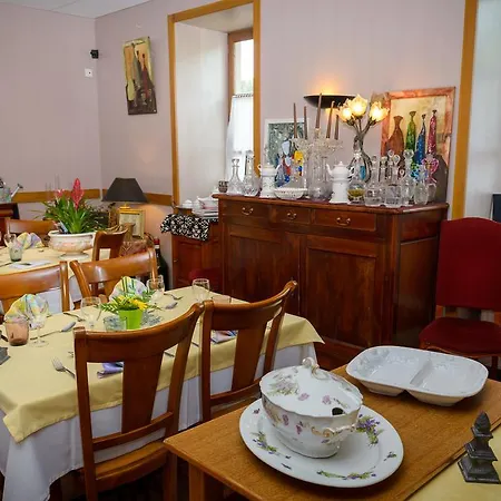 Szálloda Logis - Des Lauriers - Et Restaurant Alban