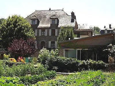 Logis - Des Lauriers - Et Restaurant Szálloda Alban