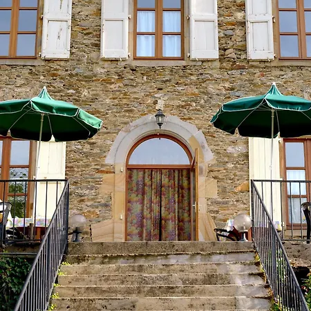 Logis - Des Lauriers - Et Restaurant