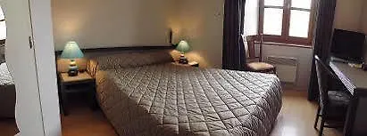 Logis - Des Lauriers - Et Restaurant 2*