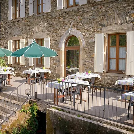 Logis - Des Lauriers - Et Restaurant 2* Альбан
