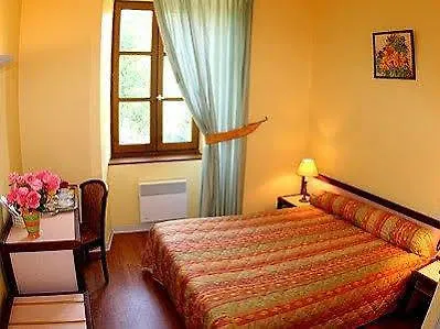 Logis - Des Lauriers - Et Restaurant 2* ألبان