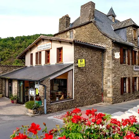 Logis - Des Lauriers - Et Restaurant 2*